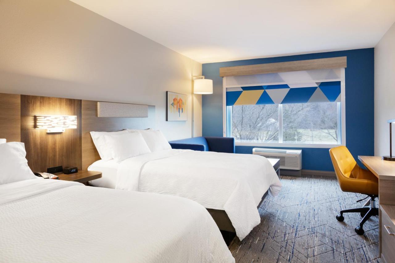Holiday Inn Express Fremont By Ihg エクステリア 写真