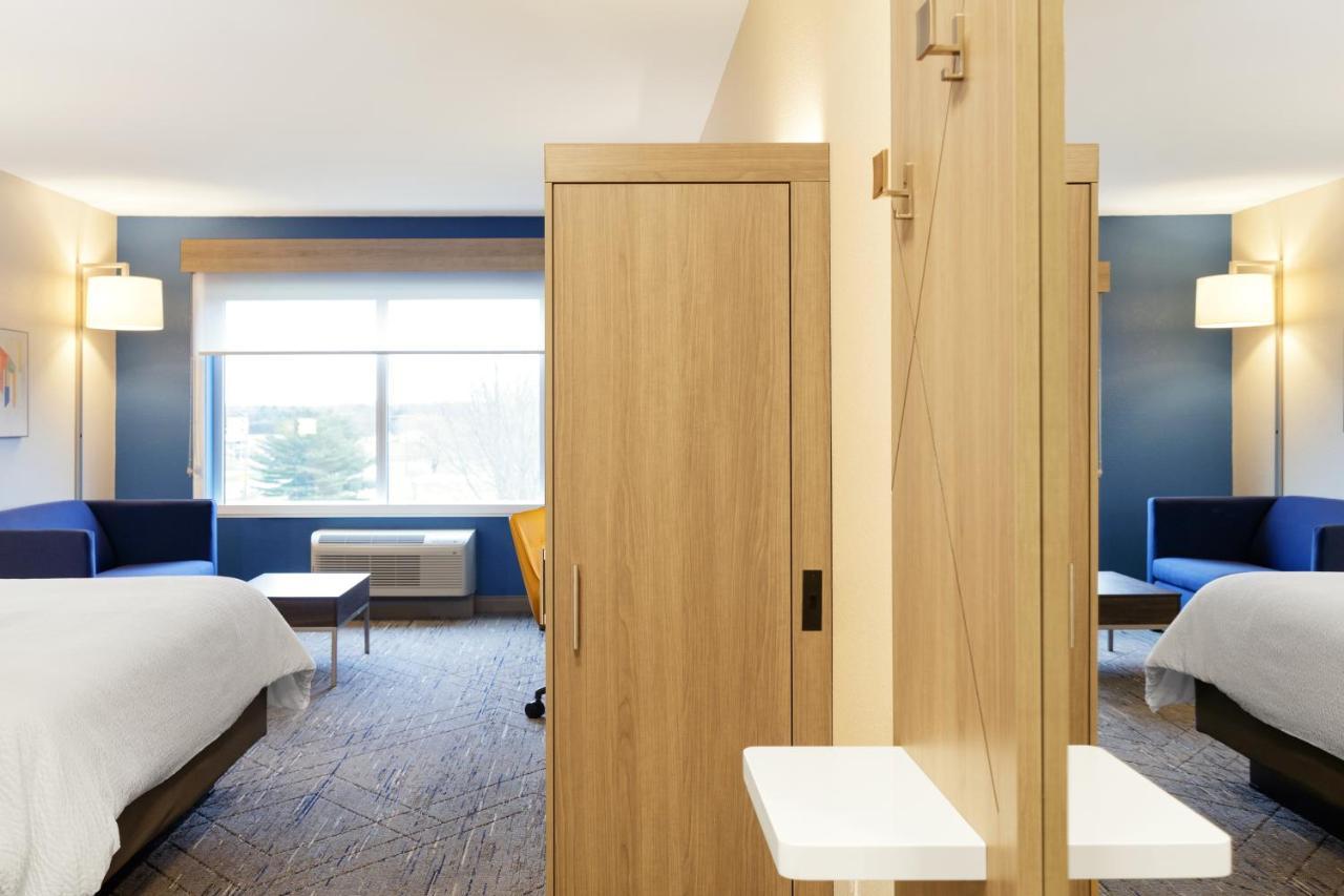 Holiday Inn Express Fremont By Ihg エクステリア 写真