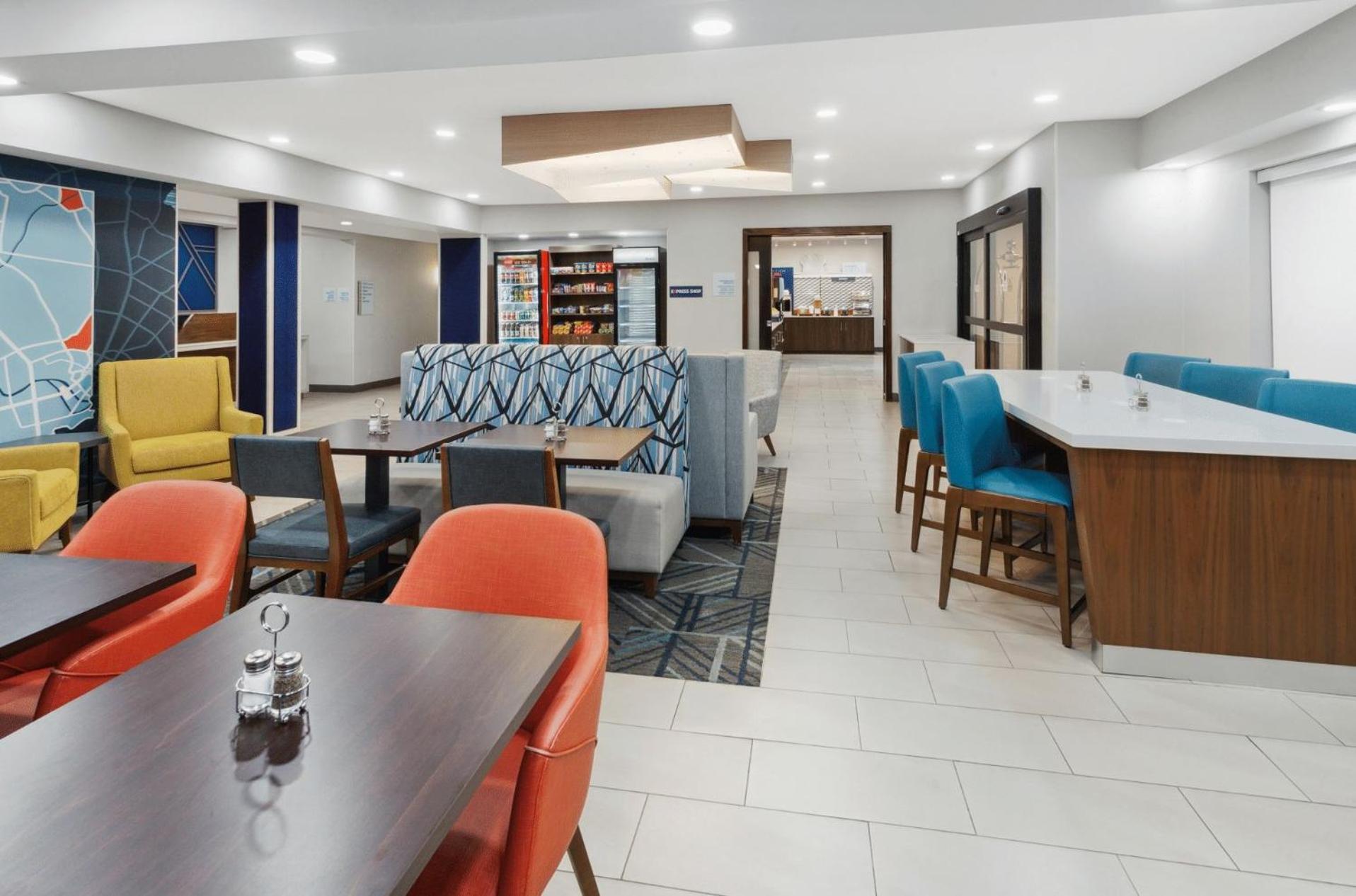 Holiday Inn Express Fremont By Ihg エクステリア 写真