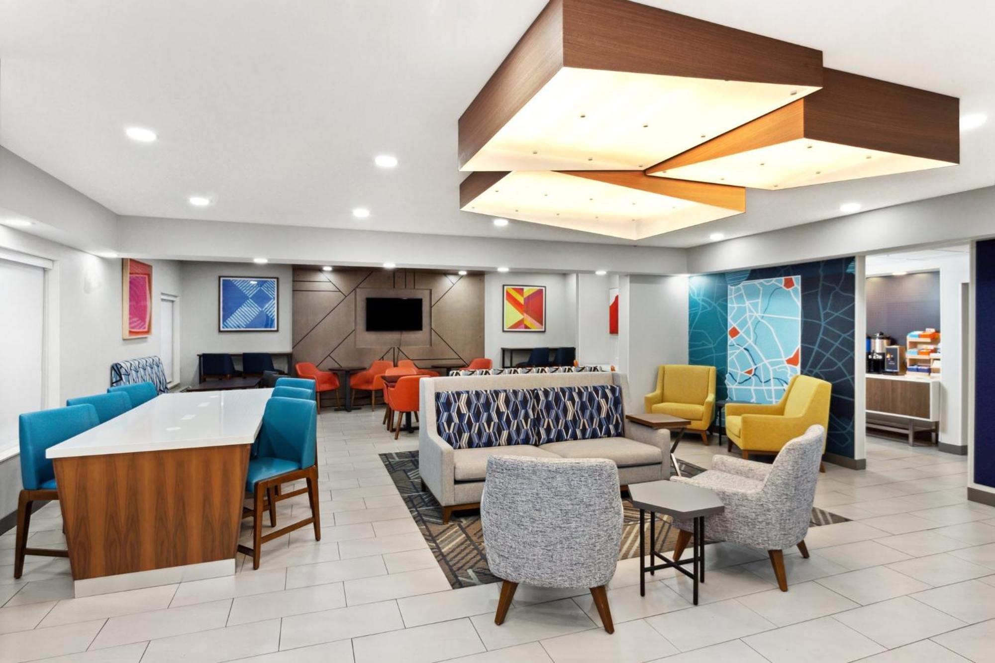 Holiday Inn Express Fremont By Ihg エクステリア 写真